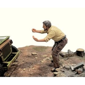 "4X4 Mechanic" Figure 6 for 1/18 Scale Models by American Diorama