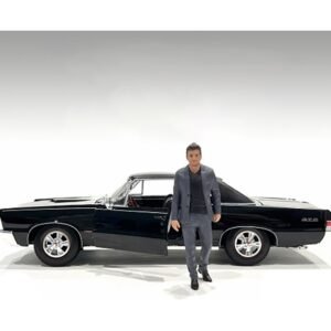 "Gentlemen's Club" Figure 4 for 1/24 Scale Models by American Diorama